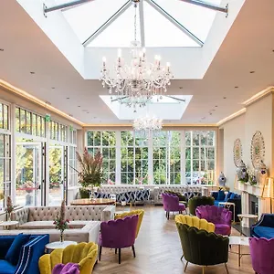 **** Hotel Cork's Vienna Woods & Irlande
