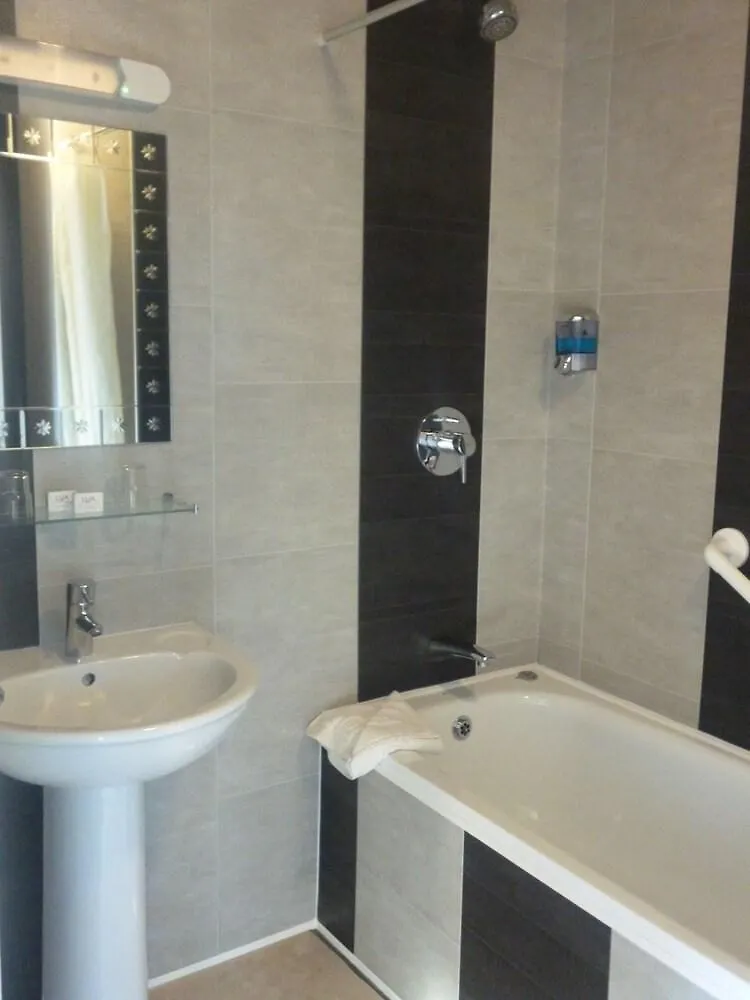Harmony Inn - Kingscourt Cill Airne Pensionat